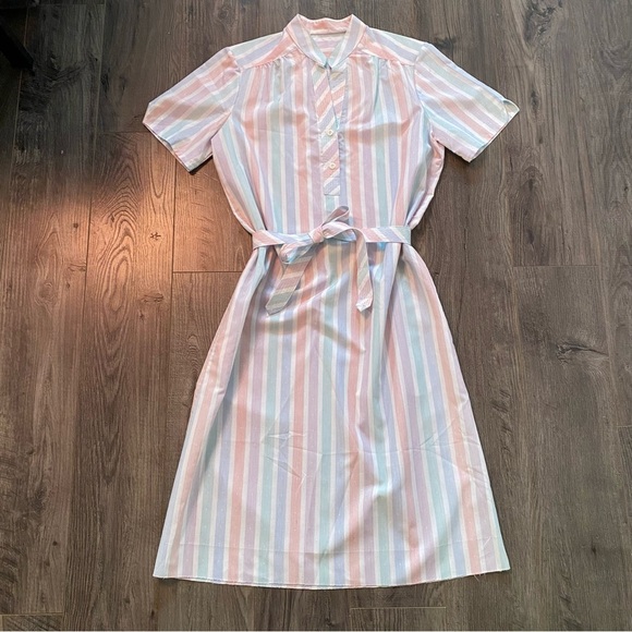 Vintage House dress handmade pastel striped with belt - Picture 1 of 10